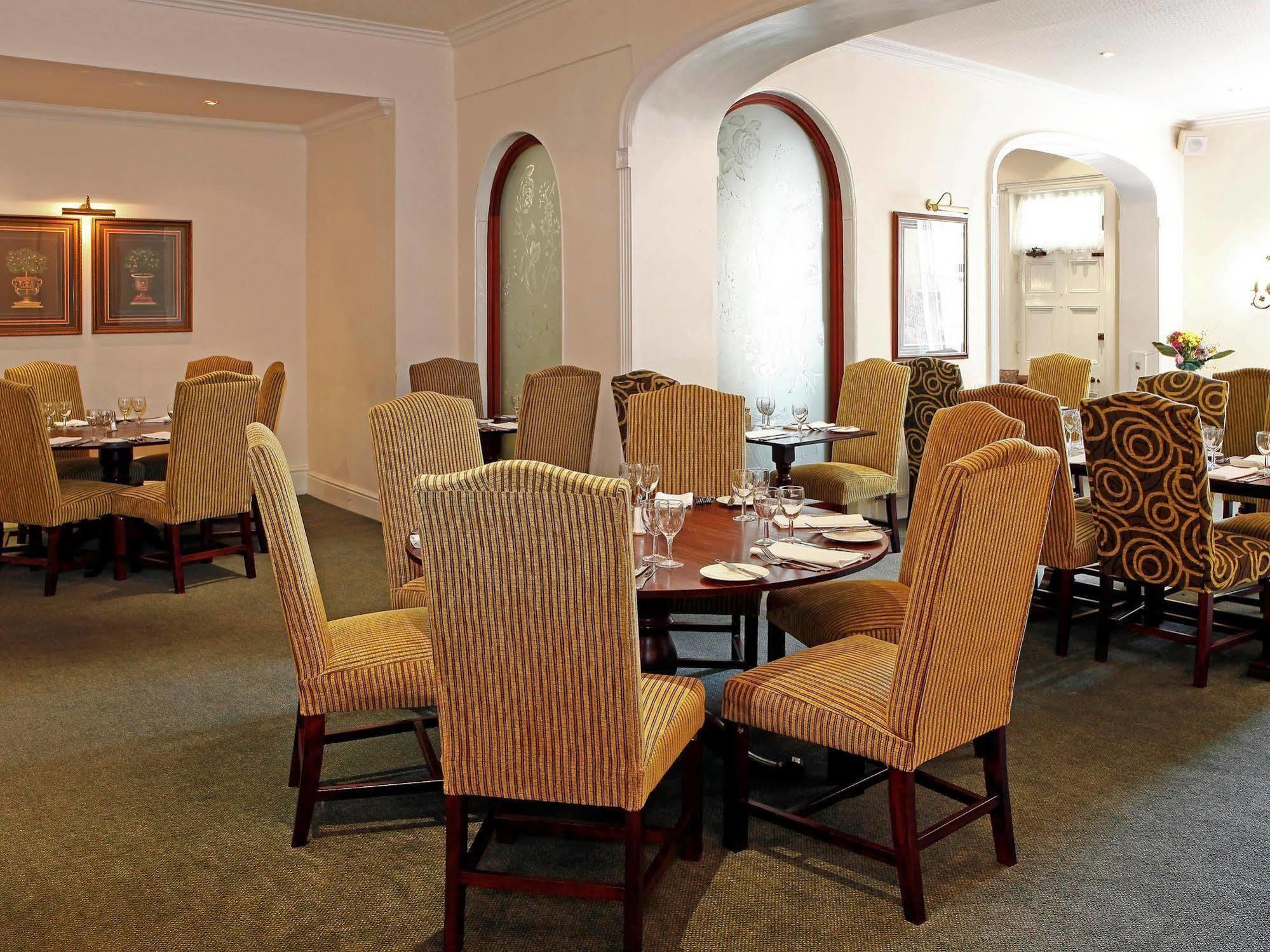 פנקרידג' Stafford South Hatherton Hotel מראה חיצוני תמונה