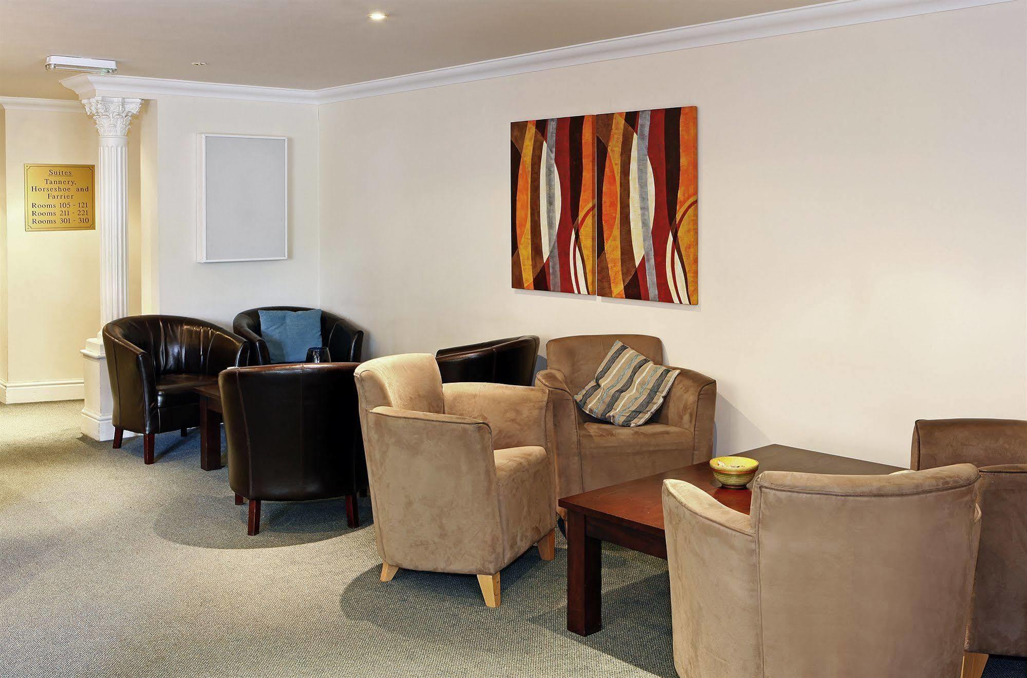 פנקרידג' Stafford South Hatherton Hotel מראה חיצוני תמונה